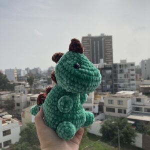 Amigurumi dinosaurio - Manibejo Crochet